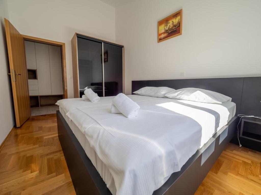 One & Two Apartman Baska (Krk)